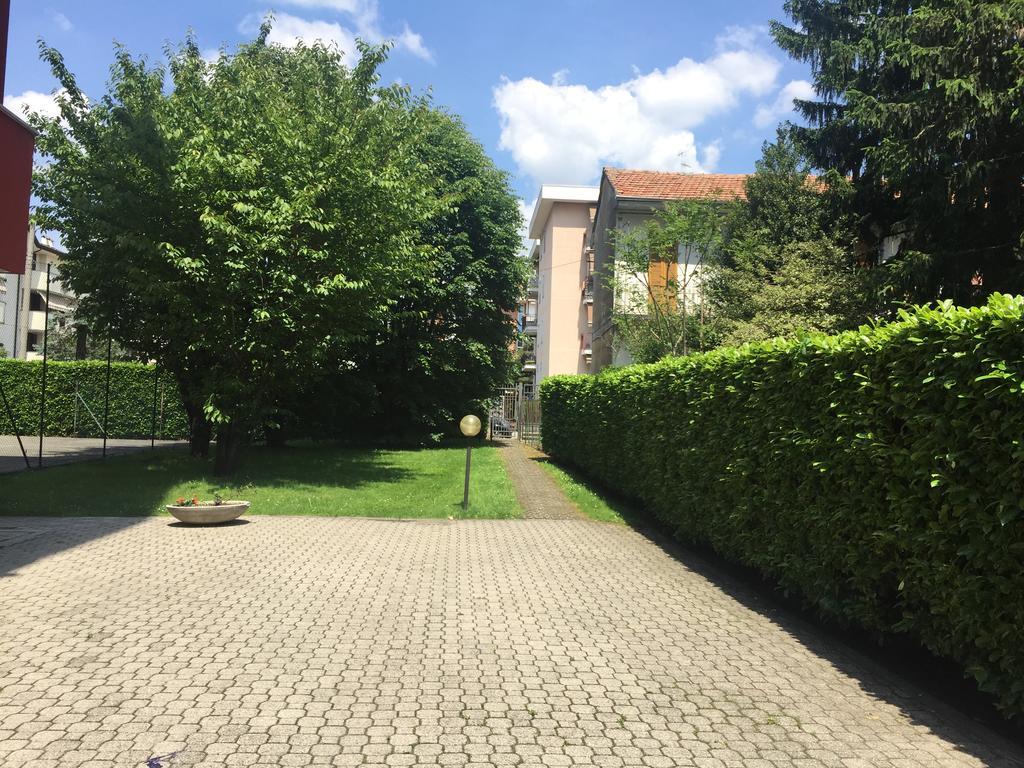 Bnbook Bilo Malpensa Gallarate Zewnętrze zdjęcie
