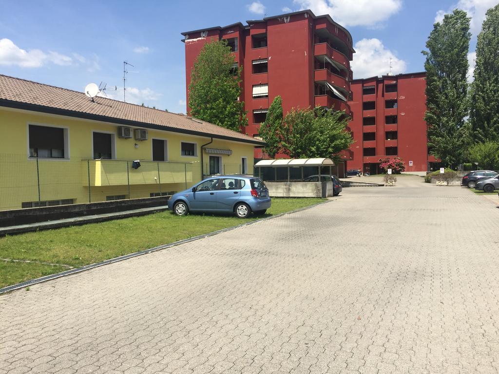 Bnbook Bilo Malpensa Gallarate Zewnętrze zdjęcie